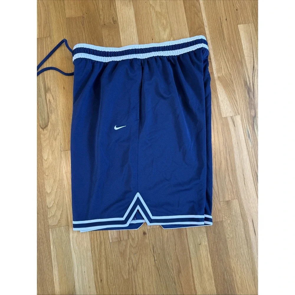 Nike Dri-FIT Basketball Shorts Men's XXL Blue White Zip Pocket Athletic Training